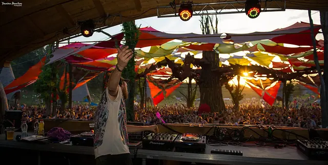 Earthling closing Ozora Festival 2014